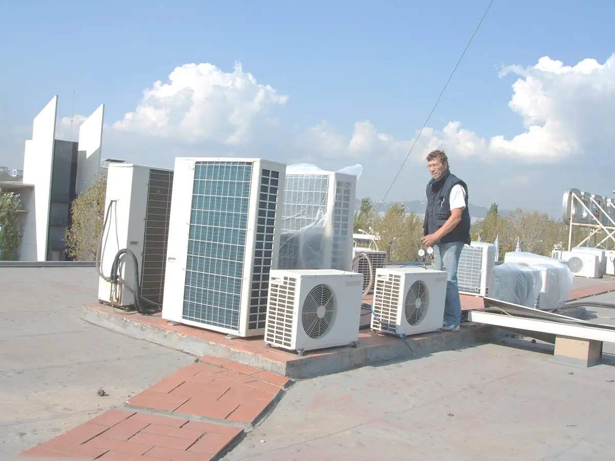 Instalación de aire acondicionado en Esplugues de Llobregat
